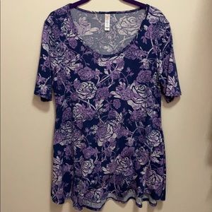 3/$25 LuLaRoe S Perfect T